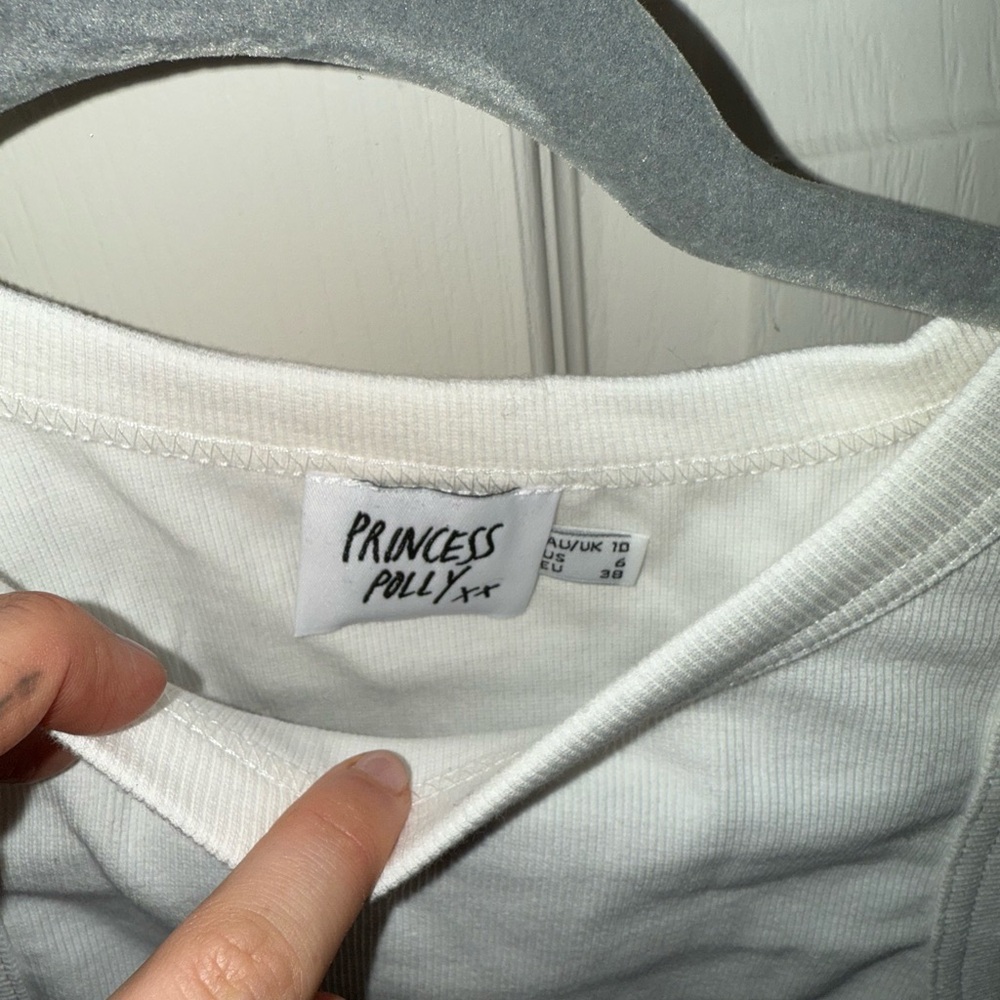 Princess Polly classic tank top - Picture 3 of 3